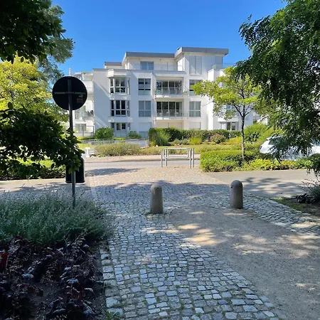 Haus Am Wg 6 דירה